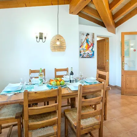 Owl Divina - Luxury Retreat Villa