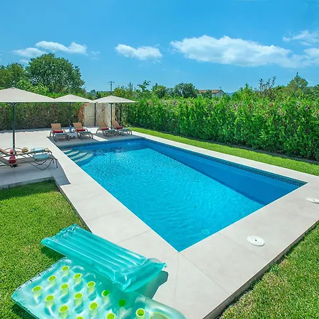 Owl Divina - Luxury Retreat 别墅
